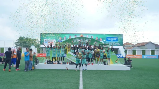 Tim All-Stars Kudus Raih Gelar Juara MilkLife Soccer Challenge!