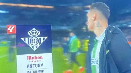 Antony Bersinar di Real Betis Assist Cepat 14 Menit, Fans Sindir Man United