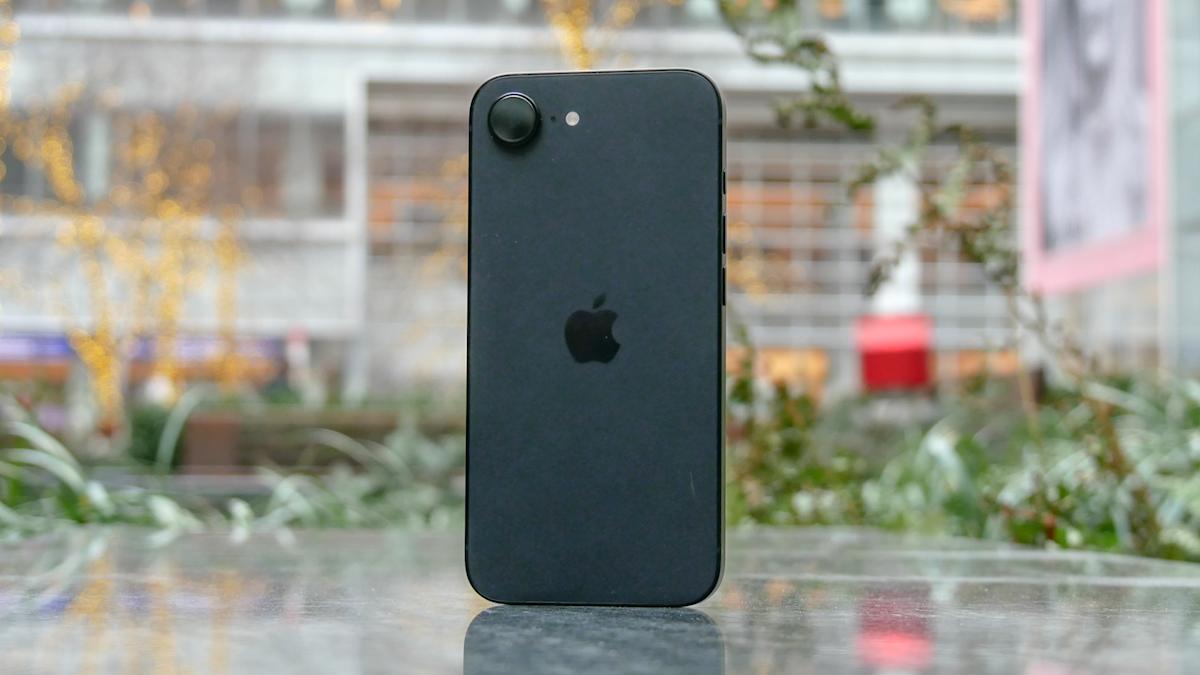 Apple iPhone 16e Review: Baik Tapi Ada Kompromi yang Perlu Diketahui