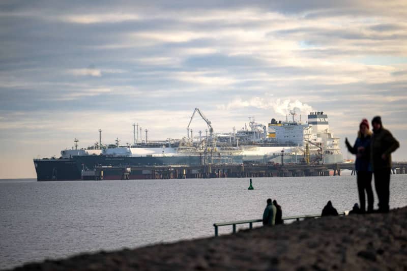 Jerman Tingkatkan Impor LNG Melalui Terminal Laut Utara, Bukan Baltik