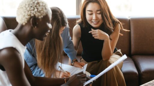 Pengertian Negosiasi: Tujuan, Tahap, dan Jenis-Jenisnya yang Perlu Diketahui