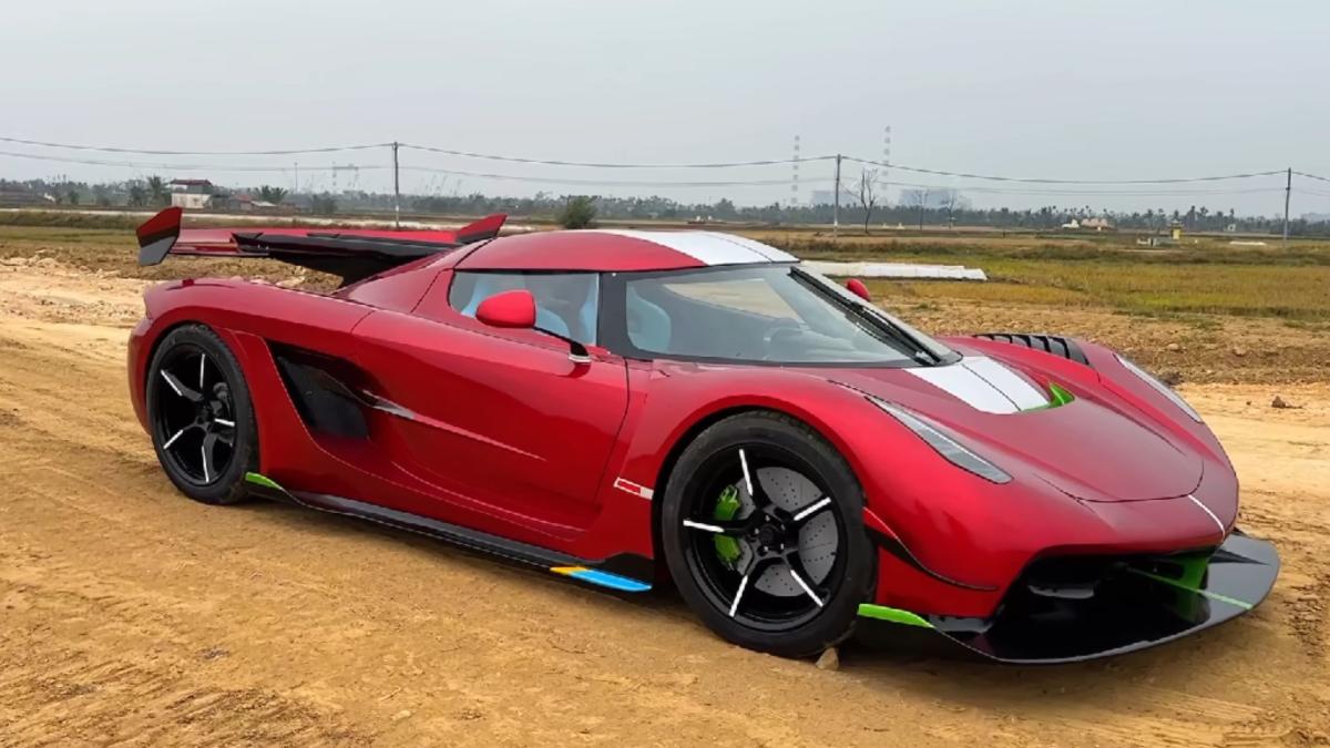 Wow! Guys Bangun Koenigsegg Jesko Sendiri Hanya dengan $100!