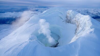 Gunung Berapi Dekat Anchorage Siap Erupsi dalam Beberapa Bulan?