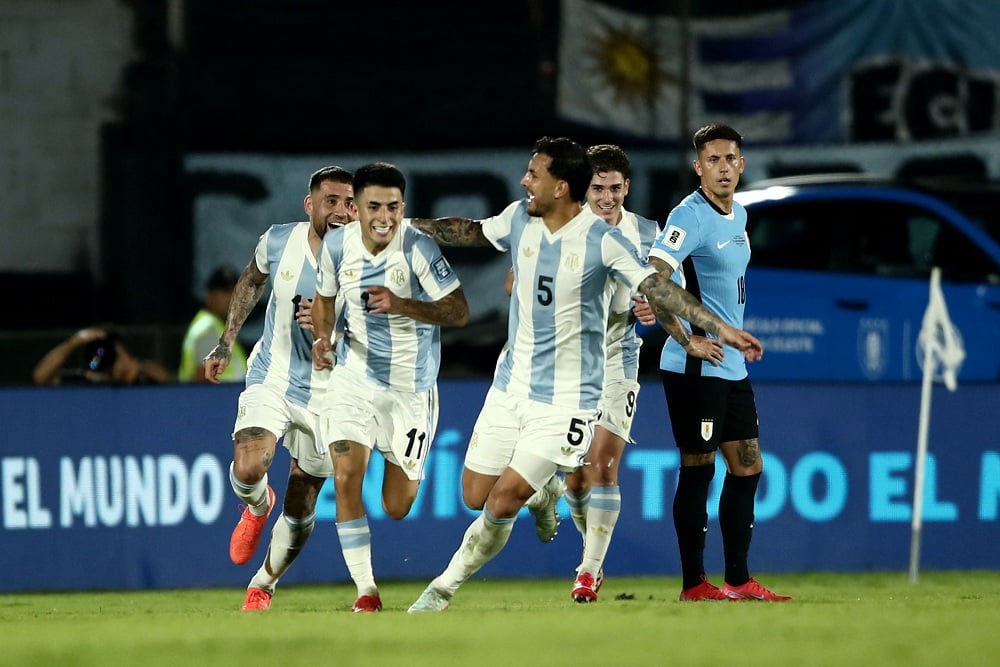 Tanpa Lionel Messi, Argentina Berjuang Keras Kalahkan Uruguay!